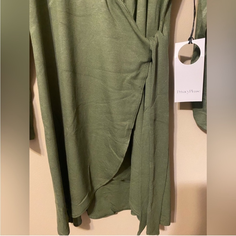 Privacy Please | NWT Piper Revolve Olive Green Super Soft Faux Wrap Mini Dress M - Picture 3 of 8